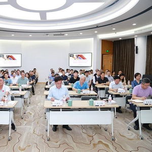 上海交通大學(xué)召開食品安全工作會議暨食堂引進(jìn)服務(wù)單位年審會